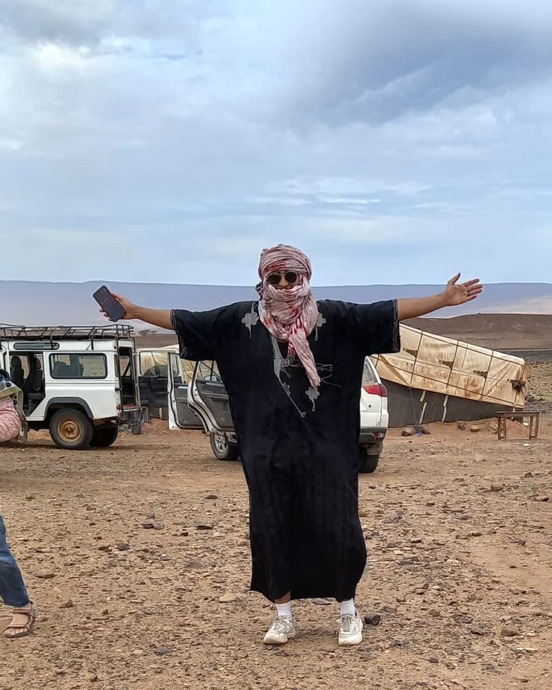 Abdeljalil Hasnaoui — Socio